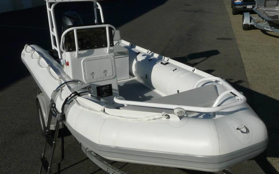Custom Fiberglass Jet RIB Manufacturer in Canada | Polaris Inflatable Boats